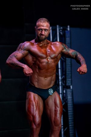 CLASSIC PHYSIQUE +178